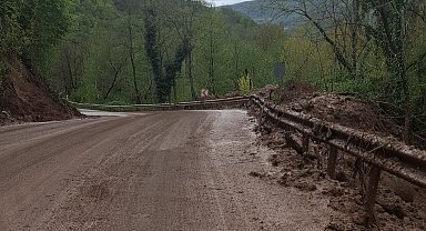 Ordu'da heyelan nedeniyle kapanan yol ulaşıma açıldı