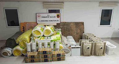 Osmaniye'de AFAD köy evlerinden hırsızlık yapan 2 şüpheli tutuklandı
