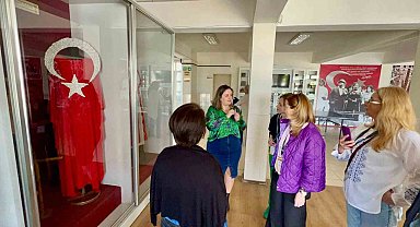 Romanyalı öğretmenler Osmaniye'de atölyelerdeki çalışmaları inceledi