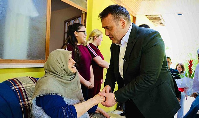 Şehit ailesine bayramda anlamlı buluşma
