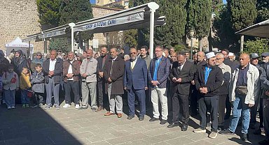 Sinop'ta hacı adayları dualarla uğurlandı