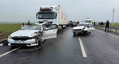 Siverek'te zincirleme trafik kazası: 2 ölü, 2 yaralı