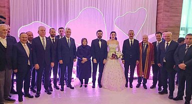 Siyaset, bürokrasi ve iş dünyası düğünde buluştu