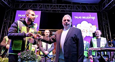 Talas Çiçek Şenliği'nde Grup Şantiye'den unutulmaz gece