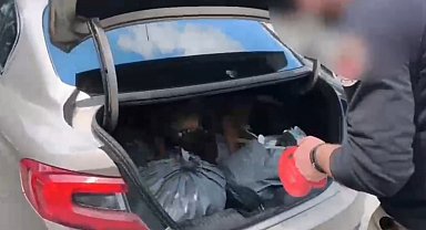 Torbalarca uyuşturucu madde taşıyan araçlar yakalandı: 3 tutuklama
