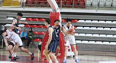 U18 Basketbol Türkiye Şampiyonası'nda çeyrek finalistler belli oldu