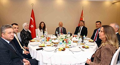 Vali Varol'a veda programı düzenlendi