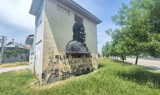 3 bin yıllık tarihi koruyacağını söyleyen Tepebaşı Belediyesi Yunus Emre'nin sözüne sahip çıkamadı
