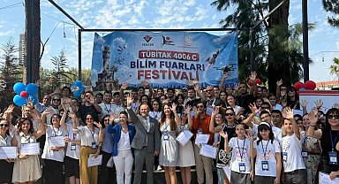 'TÜBİTAK 4006-C Bilim Fuarları Festivali' İzmir'de kapılarını açtı