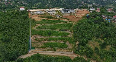 40 kilometre hız, 850 metrelik parkur; Karadeniz'in en uzun dağ kızağı Trabzon'da hizmete giriyor