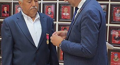 40 yıl sonra gazilik unvanı kazandı