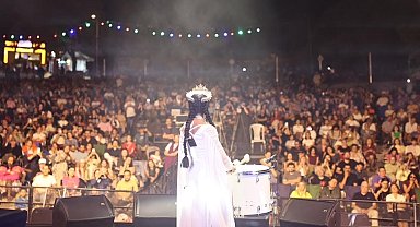 9. Uluslararası Nilüfer Caz Festivali Emel Mathlouthi konseriyle sona erdi