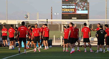 A Milli Futbol Takımı'nda Paraguay maçının hazırlıkları başladı