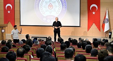 Adıyaman'da emniyet personeline moral ve motivasyon semineri