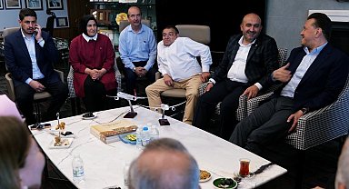 AK Parti İl Başkanı Gürhan Albayrak, kutsal topraklardan dönen Hatipoğlu'nu ziyaret etti