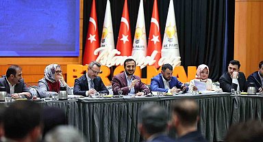 AK Parti İstanbul'dan 39 ilçede üye buluşması: 5 ayda 50 bin yeni üye