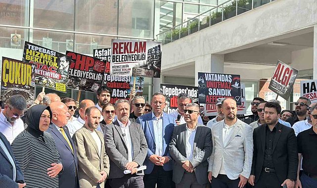 AK Partili Şimşek'ten Tepebaşı Meclisi tepkisi: "Mecliste mikrofon kapatarak gerçeklerin üzerini örtemezsiniz"