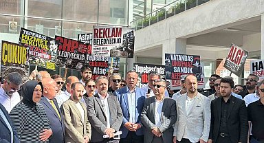 AK Partili Şimşek'ten Tepebaşı Meclisi tepkisi: "Mecliste mikrofon kapatarak gerçeklerin üzerini örtemezsiniz"