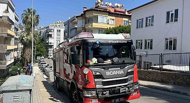 Alanya'da apartman dairesinde çıkan yangın korkuttu