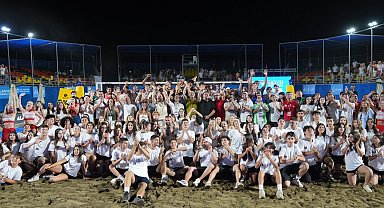 Alanya'da dev şölen finallerle sona erdi