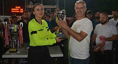 Alaplı'da Şehitler anısına futbol turnuvası düzenlendi