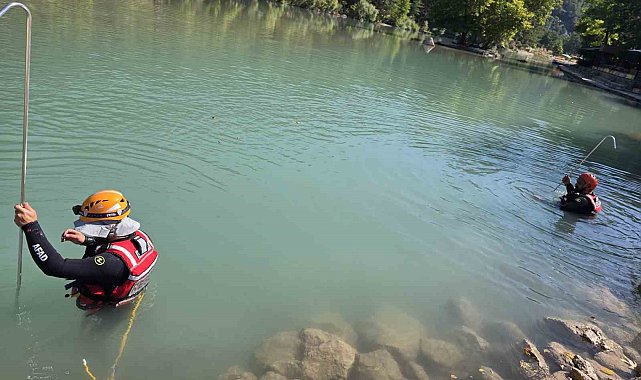Alara Çayı'nda kaybolan genci arama çalışmaları 4. gününde devam ediyor