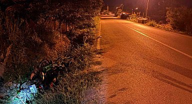 Alkollü motosiklet sürücüsü kaza yaptı: Hayati tehlikesi bulunuyor
