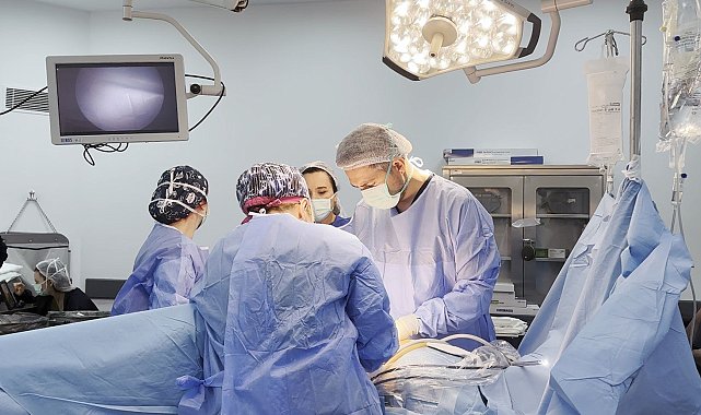 Ameliyatlarda "Akıllı Işık" dönemi