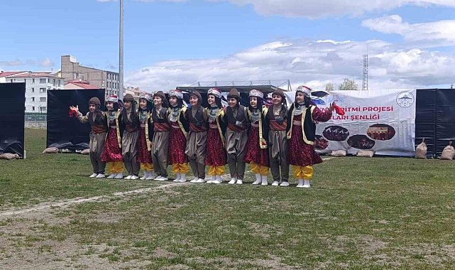 Anadolu'nun ritmi Kars'ta yeniden yankılandı