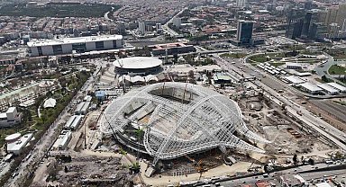Ankara'nın yeni stadı için iki bakandan ortak paylaşım