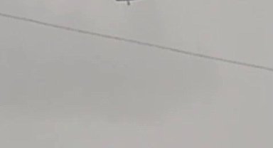 Askeri helikopter dolu ve yağmura yakalandı