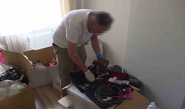 Avrupa ülkelerine 'dijital mektup' göndererek dolandırıcılık yapan şebeke çökertildi