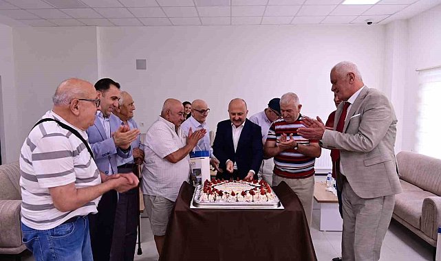 Babalar Günü'nde huzurevi sakinleri ve şehit babası unutulmadı