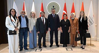Bakan Çiftçi: "Yıl başına kadar sokak köpeklerinin hepsini barınaklara toplatacağım"