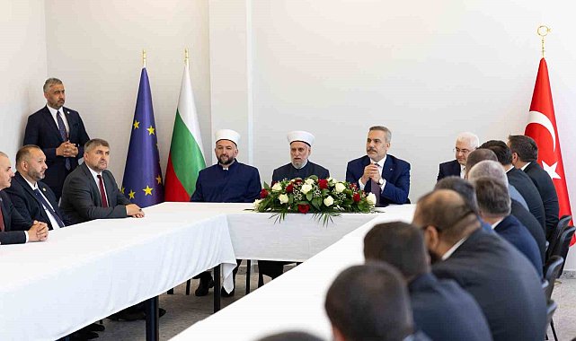 Bakan Fidan, Sofya Yüksek İslam Enstitüsü'nü ziyaret etti