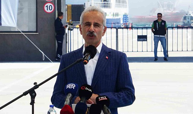 Bakan Uraloğlu: "İstanbul-Çanakkale arası ulaşım süresi ise 3,5 saatten 2 saate düşecek"