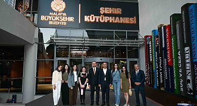 Bakan Yardımcısı Dr. Enes Eminoğlu'ndan Şehir Kütüphanesine tam not