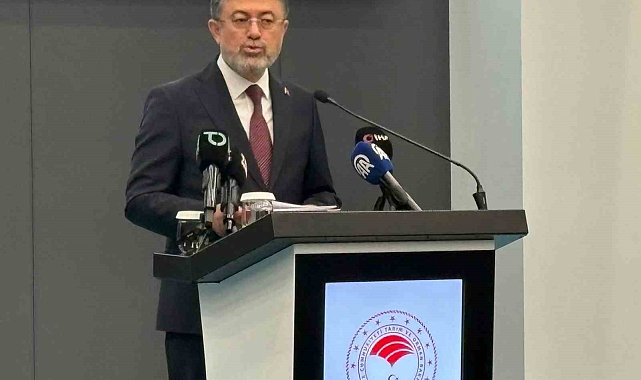 Bakan Yumaklı: "Suyu kaybeden geleceğini de kaybeder"