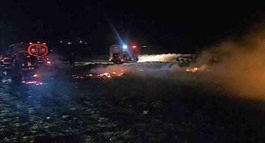 Balıkesir'de alevler geceyi aydınlattı