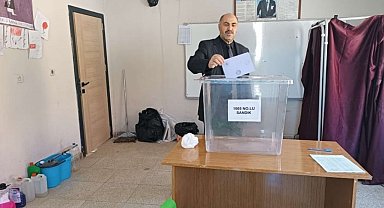 Başkale'de 4 mahallede muhtarlık seçimi yenilendi