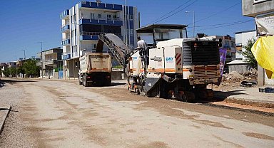 Başkan Hallaç: "İlçemizde bozuk yol bırakmayacağız"