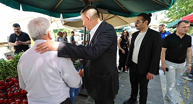 Başkan Şimşek, pazarcı esnafı ve vatandaşların sorunlarını dinledi
