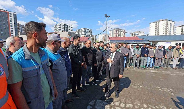 Başkan Yalçın'dan bayramın kahramanlarına teşekkür