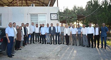 Başkan Yapar, mahalle muhtarlarıyla bir araya geldi