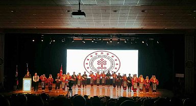 Batı Karadeniz'in en kapsamlı halk oyunları şöleni gerçekleştirildi