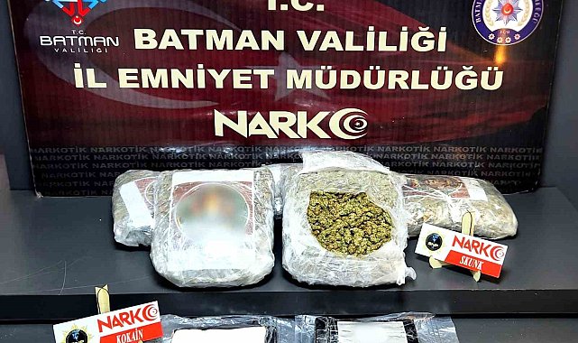 Batman'da zehir tacirlerine darbe: Tır dorsesinde uyuşturucu ele geçirildi