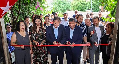 Bayındır Halk Eğitim Merkezi yıl sonu sergisi açıldı