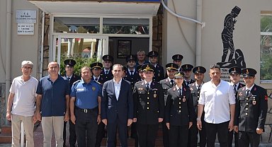 Bayındır Kaymakamı Mete'den Jandarma'ya kuruluş yıl dönümü ziyareti