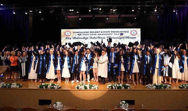 BEUN Diş Hekimliği Fakültesinde gurur günü: 106 genç diş hekimi geleceğe uğurlandı