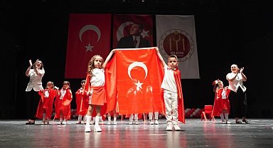 Bilecik Belediyesi Çocuk Sosyal Tesisleri'nde mezuniyet sevinci